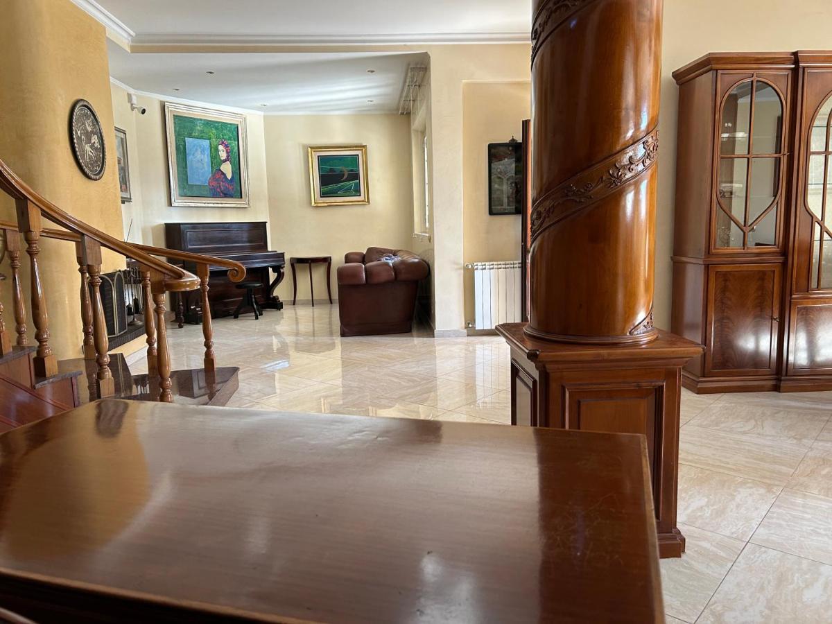רומא Villa Visconti - Anagnina By Ghor מראה חיצוני תמונה