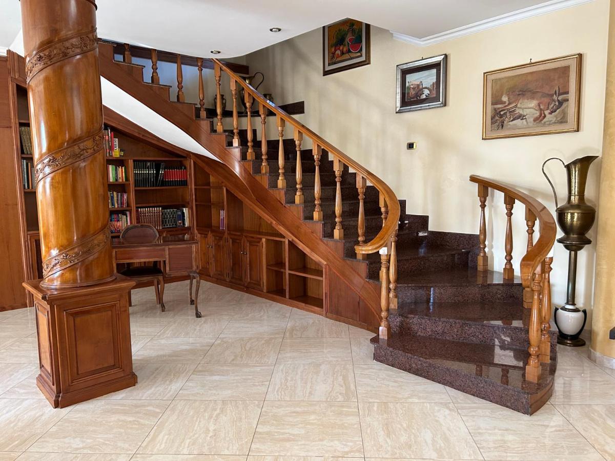 רומא Villa Visconti - Anagnina By Ghor מראה חיצוני תמונה